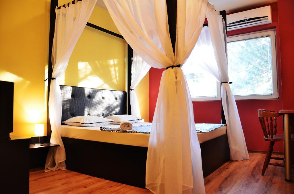 Hostel Kalonis Skopje Pokoj fotografie