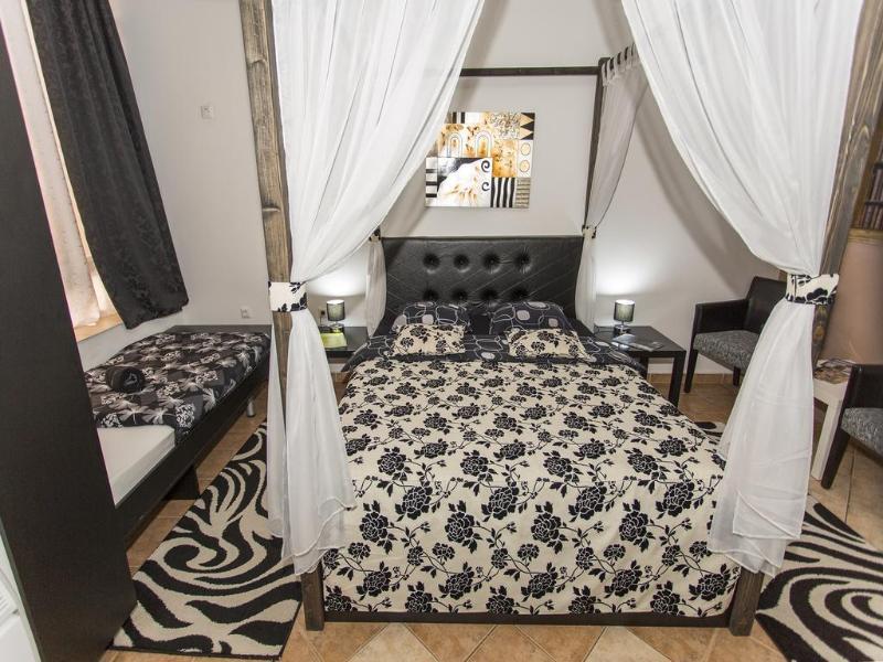 Hostel Kalonis Skopje Exteriér fotografie