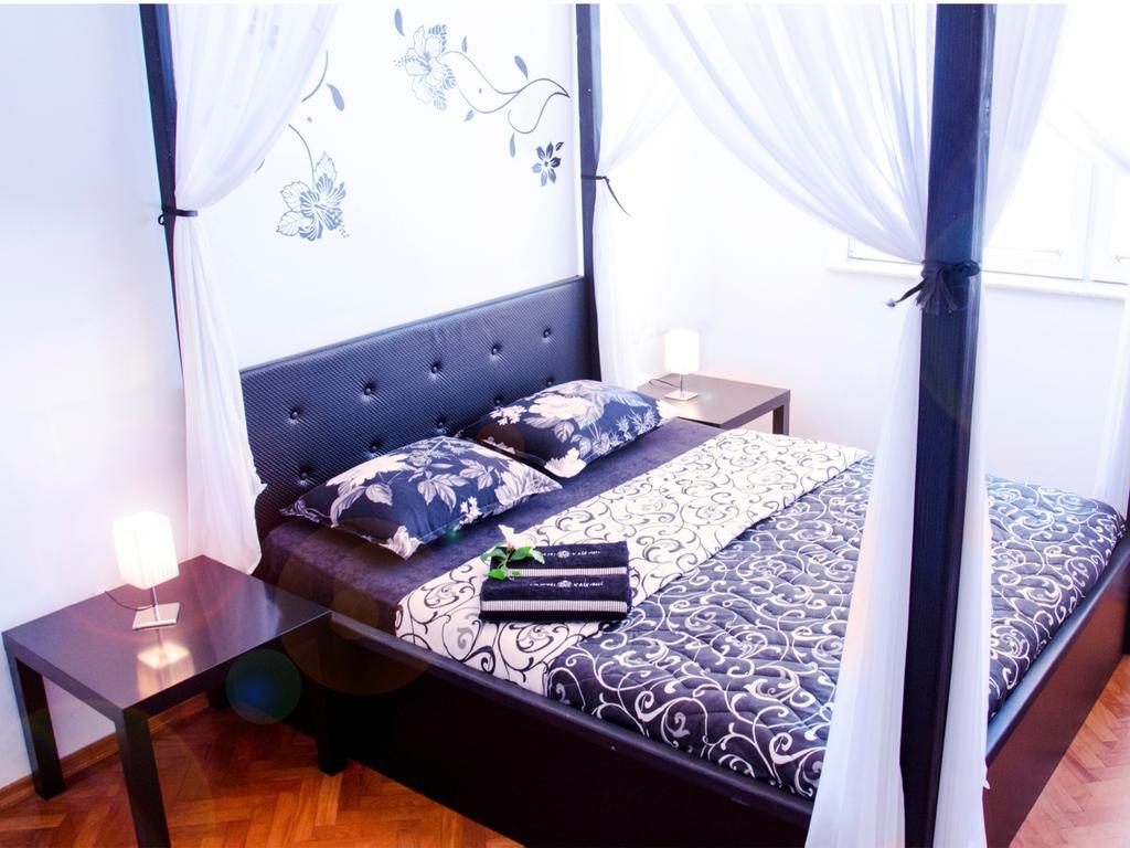 Hostel Kalonis Skopje Exteriér fotografie
